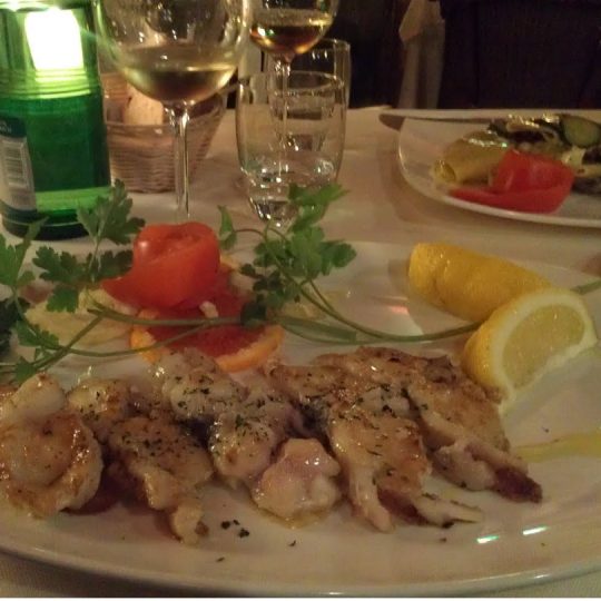 https://www.villaerasi.com/wp-content/uploads/2016/03/fiumicino_ristorante_Villa-Erasi-Bed-and-Breakfast-Fiumicino-540x540.jpg